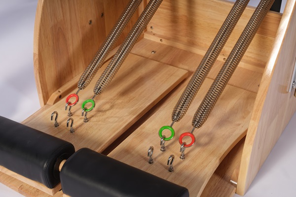 Noise-Reducing Spring Mechanism