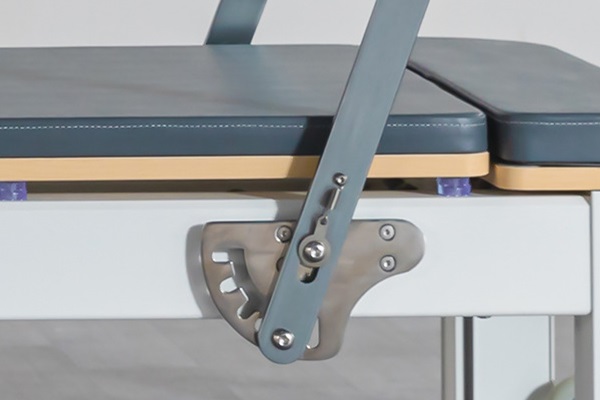 Multi-Position Adjustable Footbar