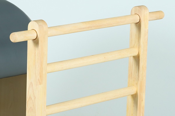 Premium Maple Wood Construction